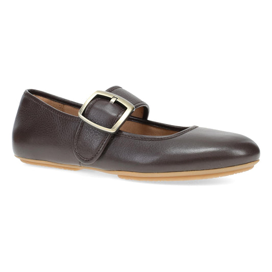 Matilda Chocolate Leather | Dansko Women