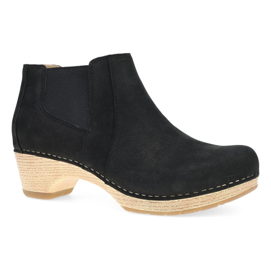 Lane Black Milled Nubuck | Dansko Women