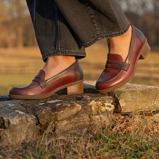 Danica Plum/Chocolate Waterproof Burnished | Dansko Women